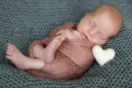 Newborn Baby Fotoshooting Schaffhausen 0520